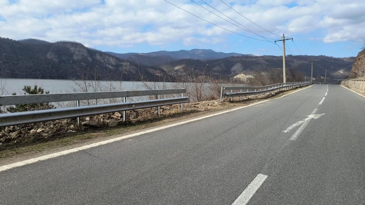 Teren intravilan 1050mp 48ml  front la Dunare Svinita -Mehedinti – fotografia 4 din 8
