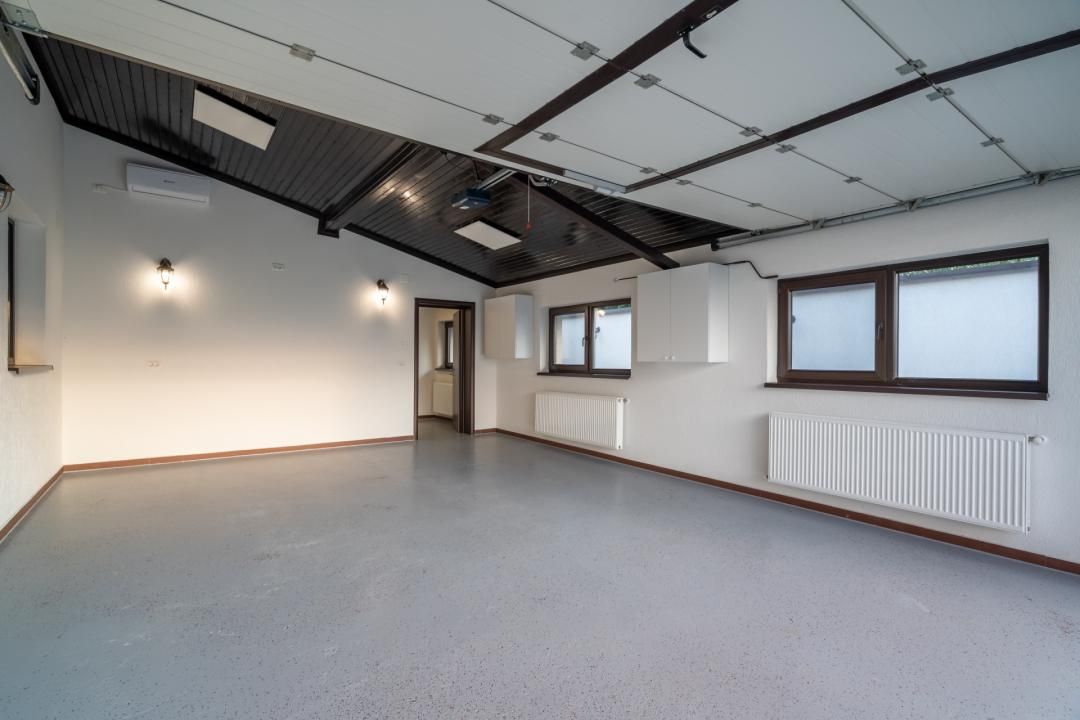 Casă premium de vânzare în Adunații Copăceni – 326 mp utili, 492 mp teren, garaj – fotografia 11 din 28