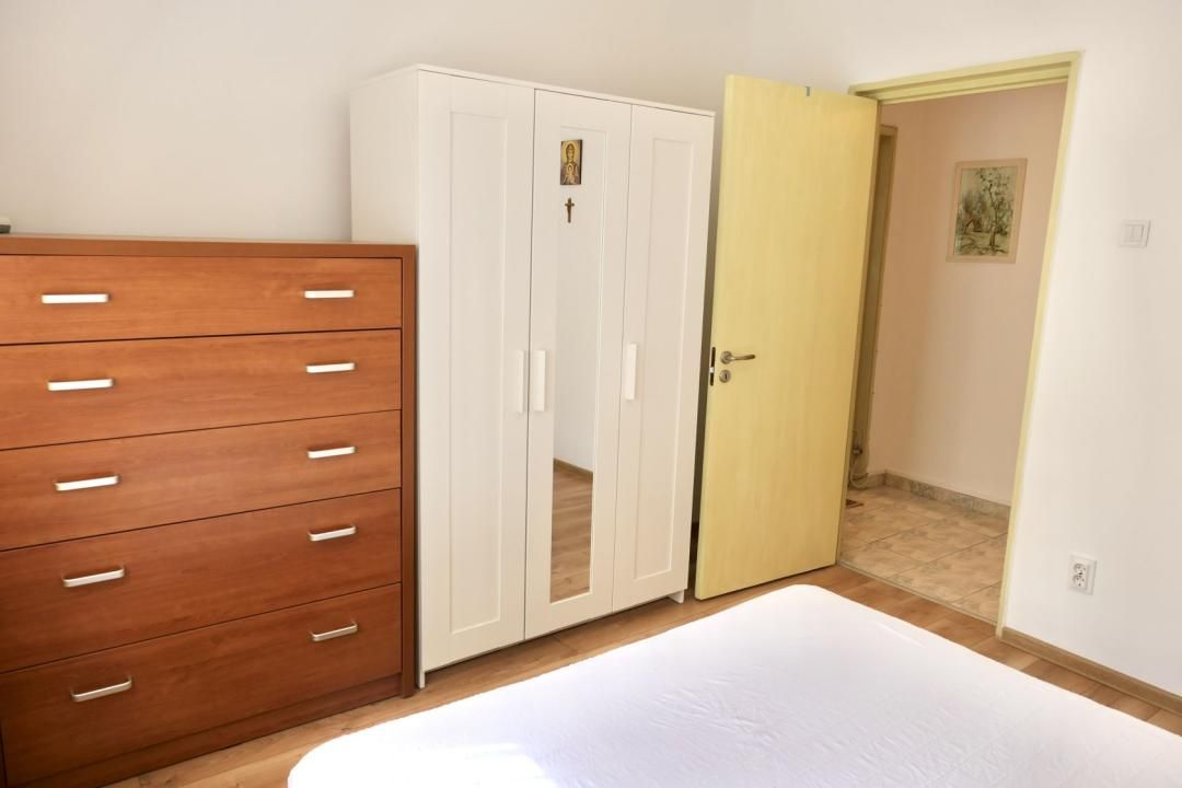 Apartamentul dintre parcuri – fotografia 9 din 16