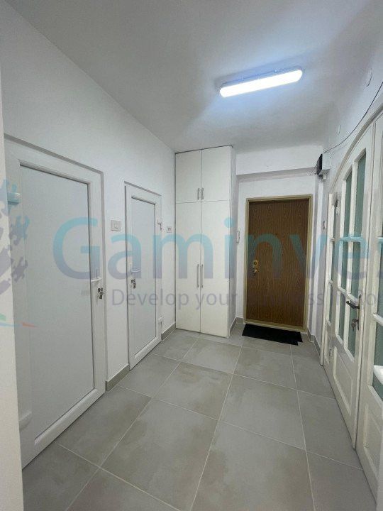 Spatiu comercial cu vitrina, central, Oradea, Bihor – fotografia 4 din 8