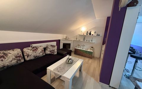 Apartament 3 camere decomandat, 100 mp, Bariera Valcii, zona Bordei