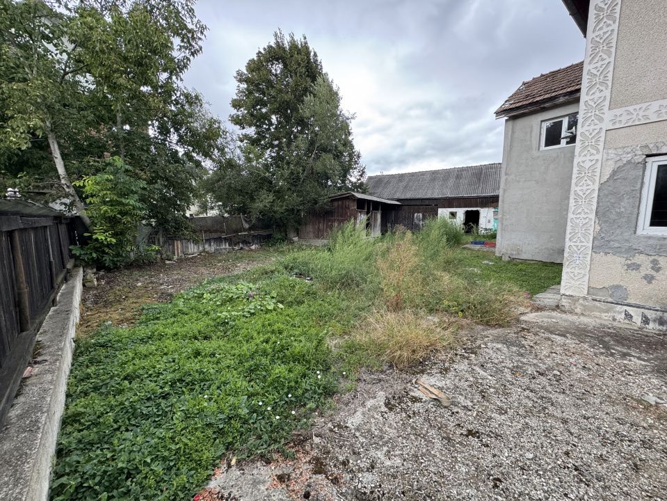 🏡 Casă cu teren de 970 mp de vânzare în Năsăud - oportunitate de investiție! – fotografia 2 din 10