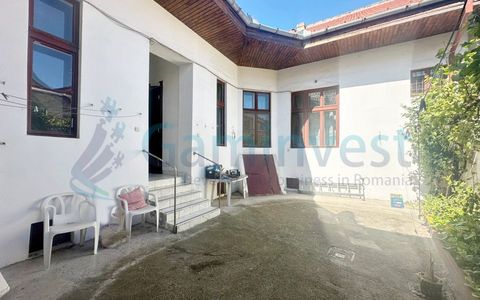 Apartament la casă ultracentral