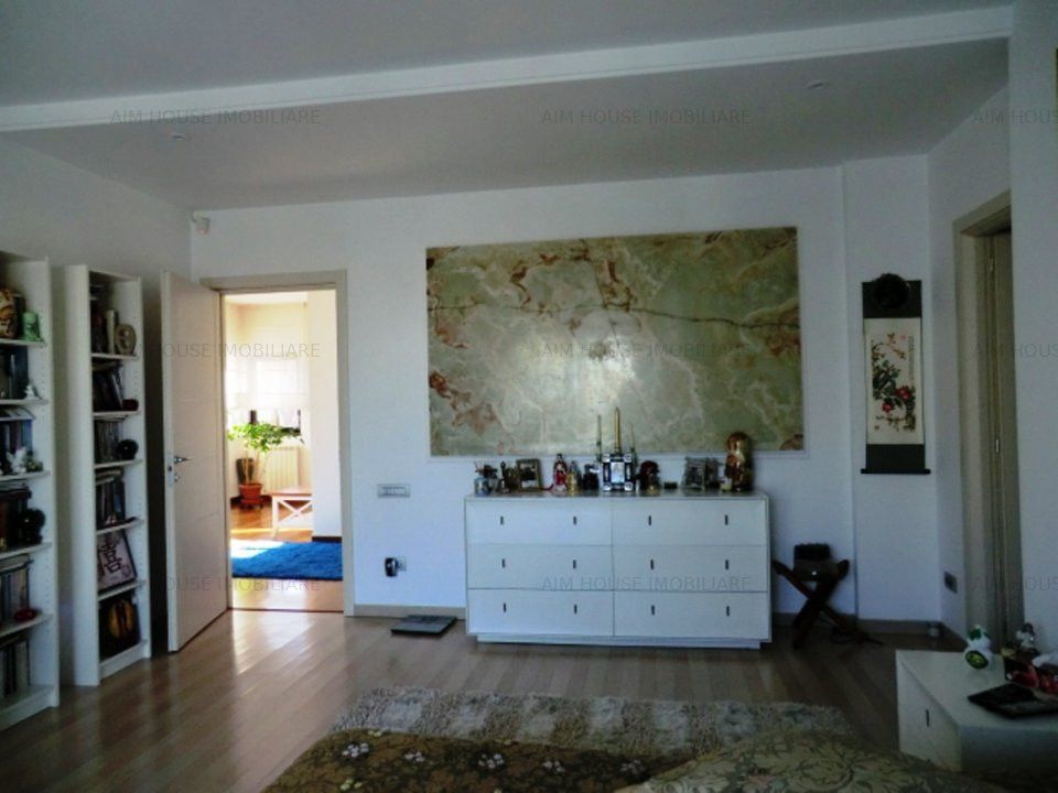 Vila 10 camere-2000mp teren-Straulesti-Restaurant Doi Cocosi. – fotografia 16 din 17