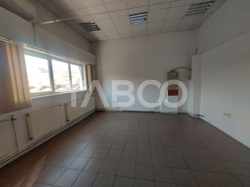 Spatiu comercial de inchiriat 1300 mpu 6 incaperi Sibiu zona centrala – fotografia 7 din 12