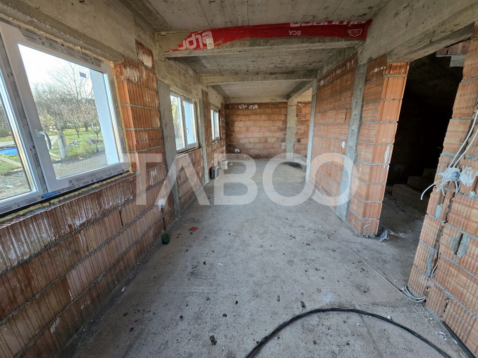 Casa tip duplex de vanzare 120 utili teren 300 mp Sura Mica Sibiu – fotografia 5 din 12