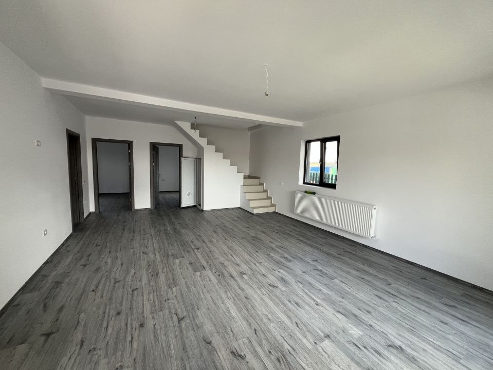 Exclusivitate! Vila P+M, 5 camere, Valu lui Traian! – fotografia 3 din 11