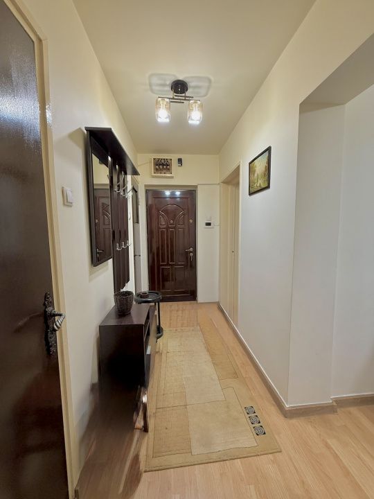 metrou Grigorescu bloc H cu balcon – fotografia 16 din 19