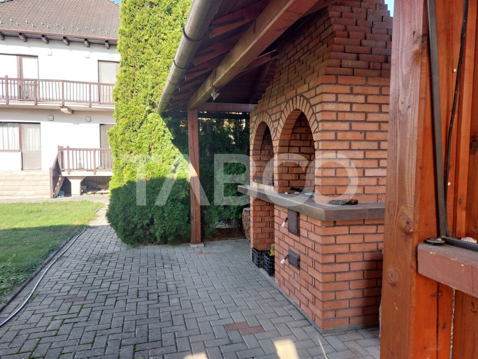 Casa 200 mpu 4 camere curte si gradina zona linistita Talmaciu – fotografia 23 din 27