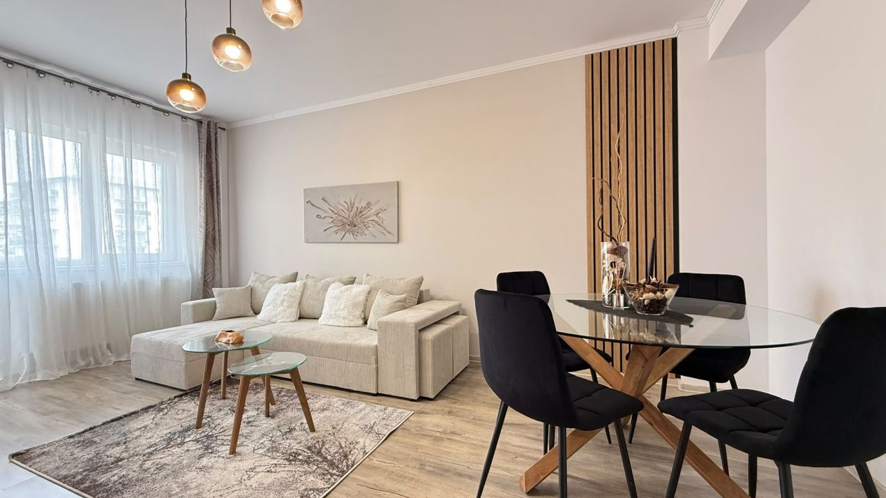 Apartament 2 camere, decomandat, parcare, balcon, mobilat și utilat–Florești – fotografia 2 din 10