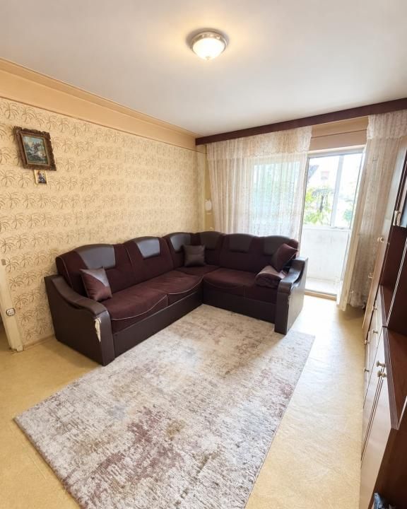 Vânzare apartament cu 2 camere, semidecomandat + beci in Astra – fotografia 1 din 4