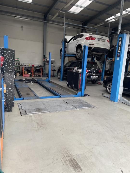 Hala moderna clasa A ideala service auto Gaesti Est – fotografia 4 din 12