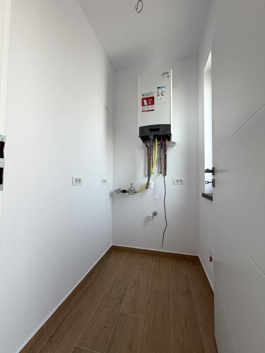 Duplex cu camera tehnica, 102mp utili, 350mp teren-Covaci – fotografia 18 din 21