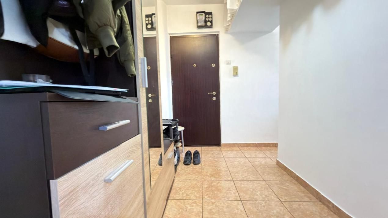 2camere | Etaj intermediar | Mobilat si utilat | Zona excelenta | Bloc anvelopat – fotografia 8 din 12