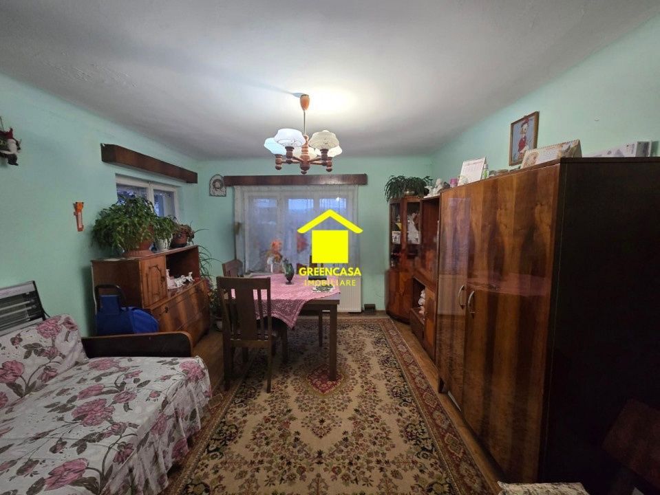 Casa de vanzare cu 2 camere si curte generoasa in zona Gruia – fotografia 5 din 7