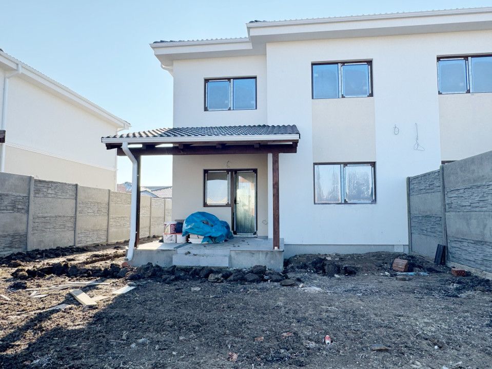 Duplex 4 camere, 105mp utili, 310mp teren, in Mosnita Veche – fotografia 1 din 14