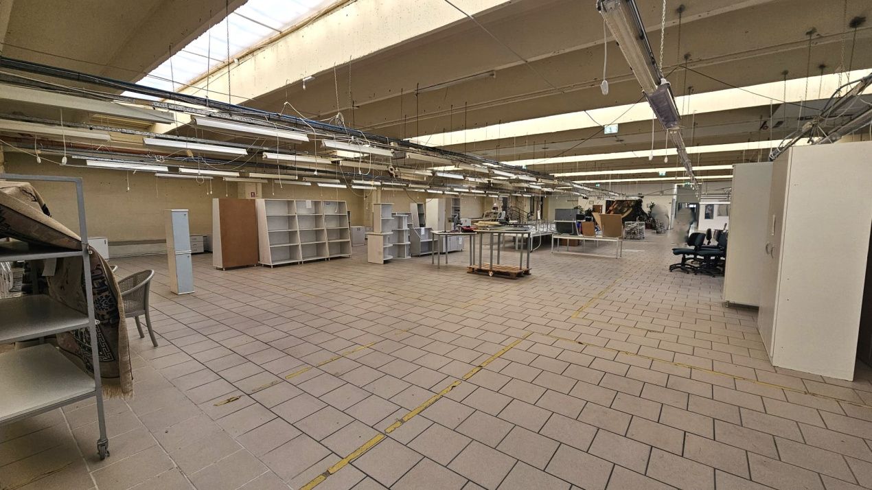 Spatiu industrial cu birouri pe Bulevardul Muncii – fotografia 3 din 10