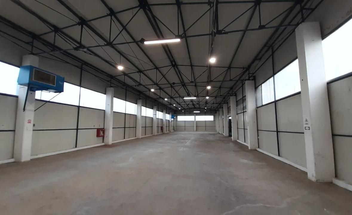 HALA DE INCHIRIAT CLUJ SOMESENI | 743 MP + BIROURI 145 MP | 2 RAMPE – fotografia 3 din 5