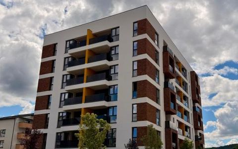 Apartament semifinisat cu 4 camere | 80 mp | locuință sau spațiu comercial