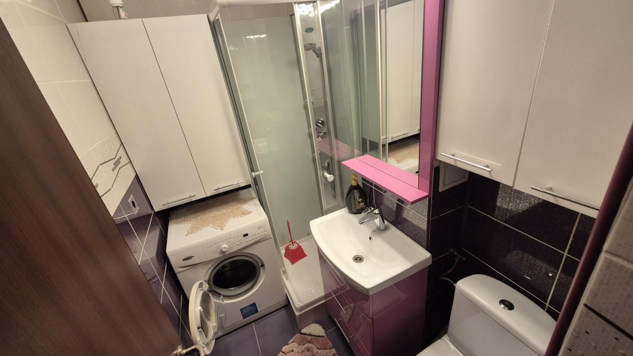 Vânzare garsonieră mobilată și utilată, parter, Aleea Plopilor, zona 9 Mai – fotografia 7 din 10