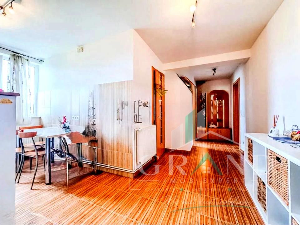 AP 2 CAMERE | CENTRAL | 51,2 MP | DECOMANDAT | CINEMA FLORIN PIERSIC – fotografia 4 din 9