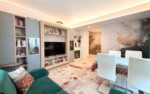 Apartament 3 camere, 2 bai, vedere panoramica, etaj 7 – Cortina North, Pipera