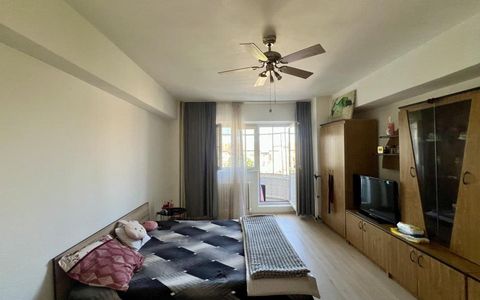 Apartament 1 camera, 38 mp utili, decomandat, etaj 4/8 - zona Soarelui