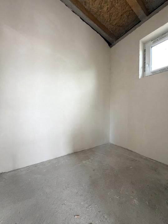 Duplex cu 4 camere, 96 mp utili, 16 mp terasa, 370 mp teren - Sag – fotografia 11 din 17
