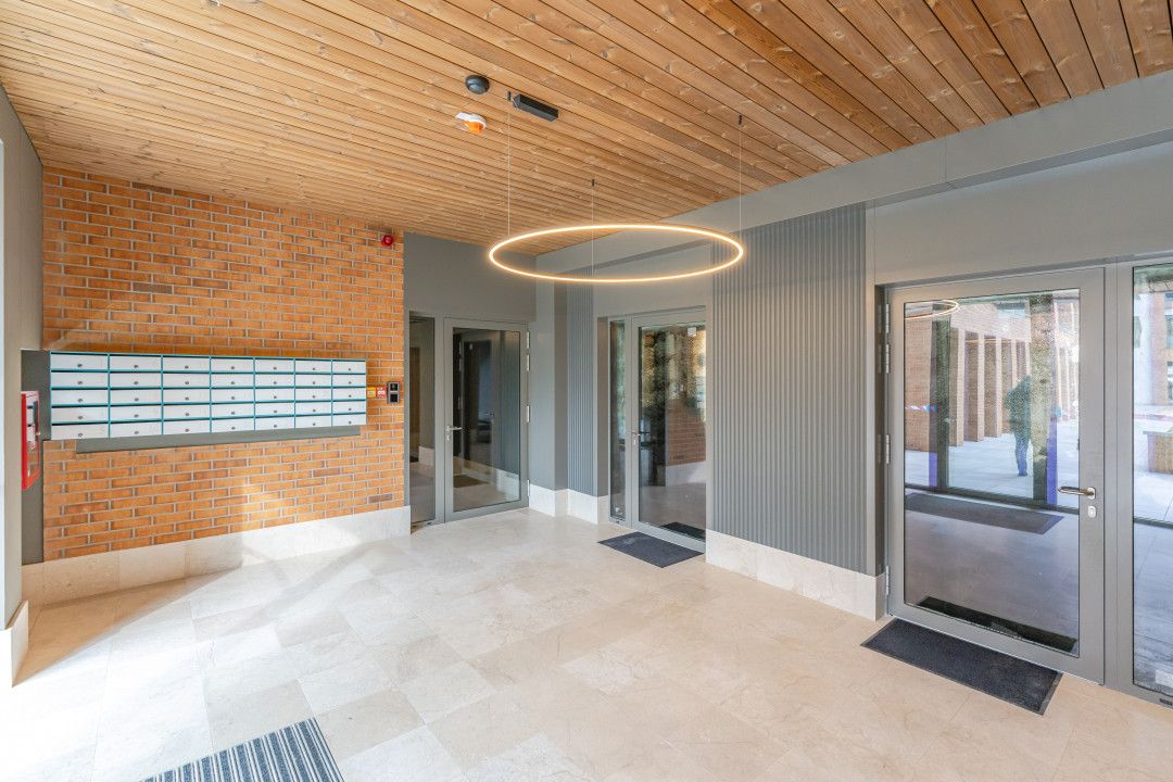Apartament tip Studio lux in zona centrala! – fotografia 12 din 14