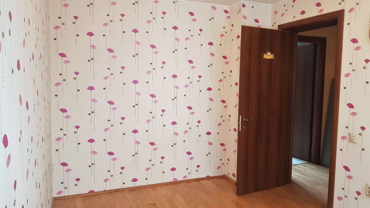 Casa frumoasa cu garaj si curte proprie in Buna Ziua – fotografia 6 din 18