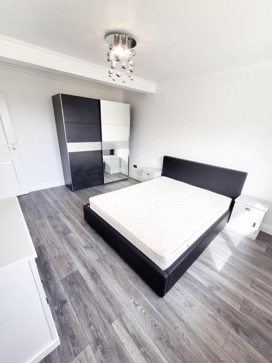Casă modernă 160 Mp, cu piscină încălzită în Gruia – fotografia 9 din 17