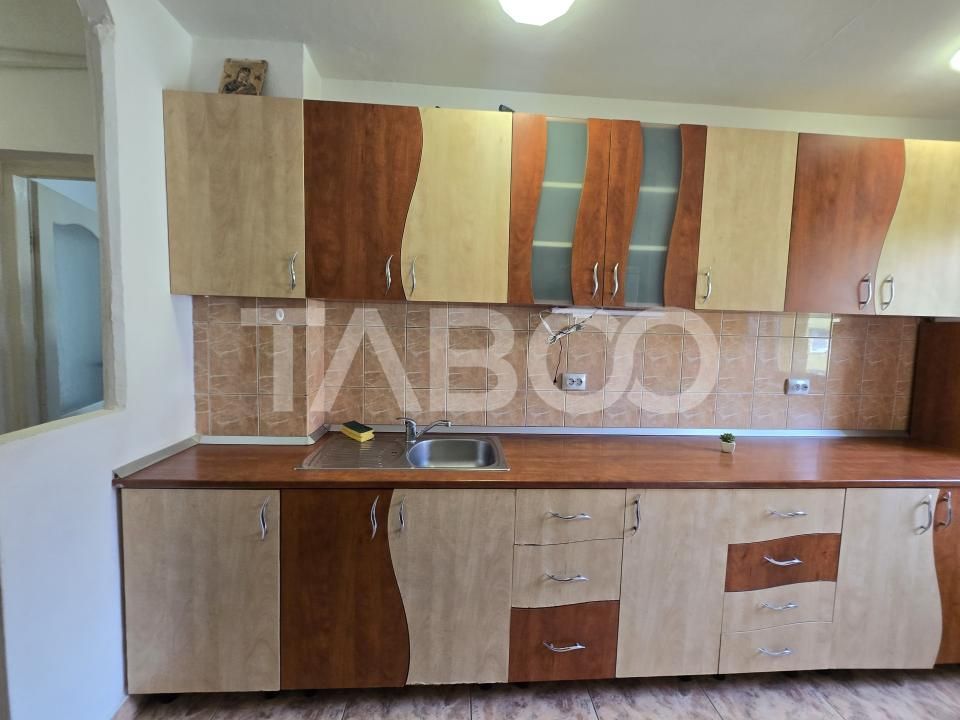 Apartament de inchiriat 2 dormitoare decomandat Vasile Aaron Sibiu – fotografia 6 din 17