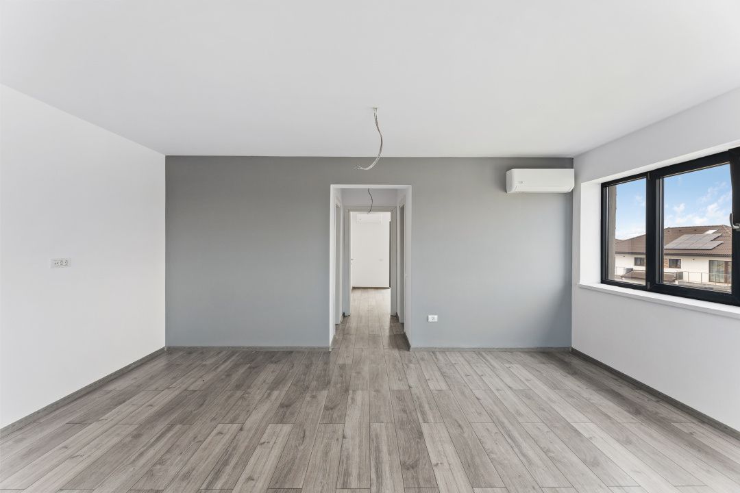 Apartament 3 camere la etajul 2 | Terasa privata 70m | Vedere frontală spre Lac – fotografia 5 din 26