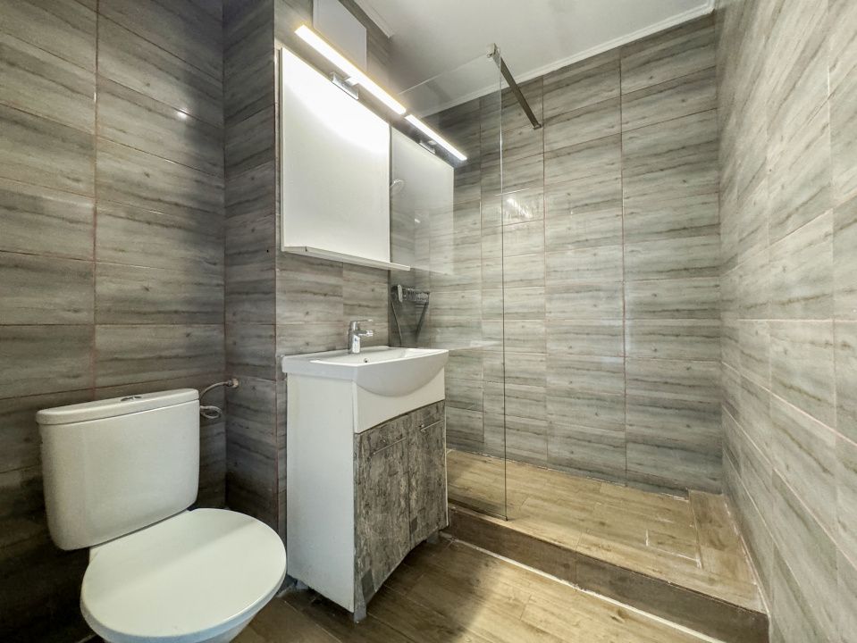 Apartament 2 camere in Constanta, Casa de Cultura, decomandat, et. 5 – fotografia 13 din 17