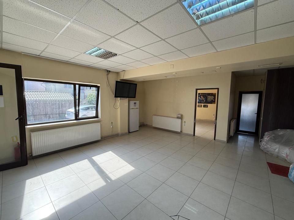 Spațiu Generos și Modern în Cartierul Găvana – Confort și Posibilități Nelimitat – fotografia 15 din 26
