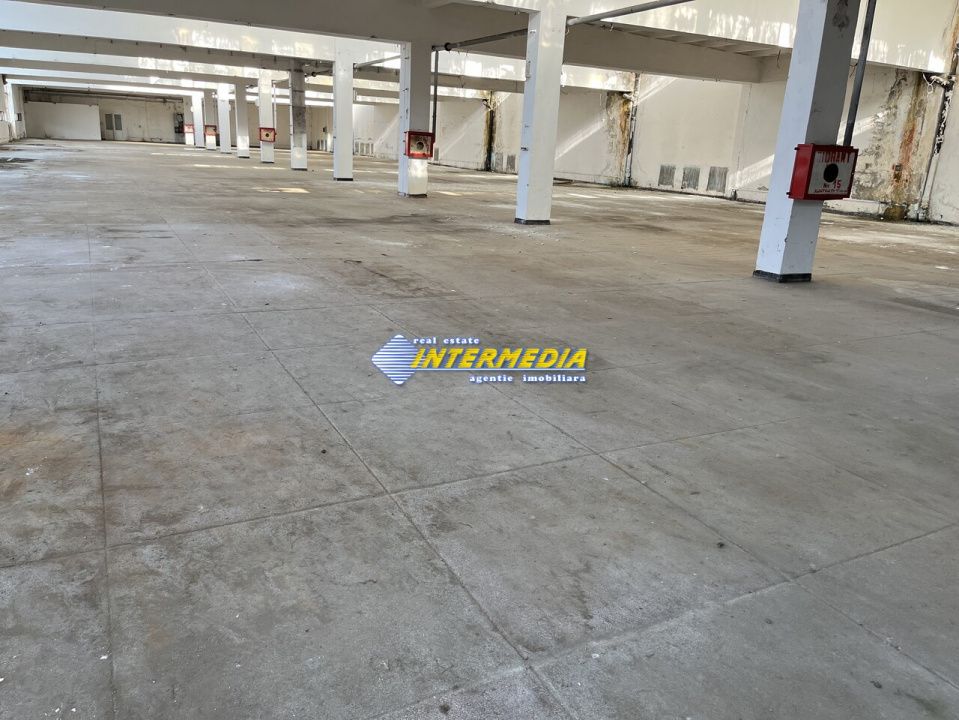 HALA DE INCHIRIAT I 2100 MP I ALBA IULIA I ZONA CENTRU I – fotografia 2 din 18