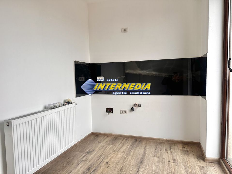 Apartament 2 camere | finisat | 2 balcoane | Bloc NOU | Loc Parcare | Cetate | – fotografia 13 din 15