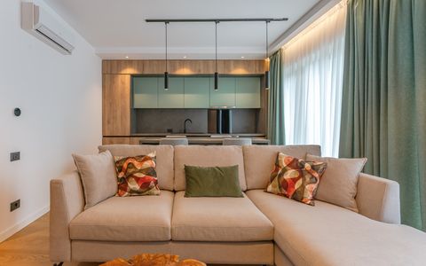Apartament tip Studio lux in zona centrala!