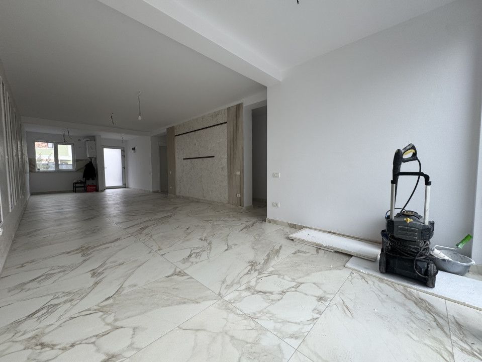 Duplex 3 camere, 90mp utili, 350mp teren, situat in Mosnita Veche – fotografia 4 din 16