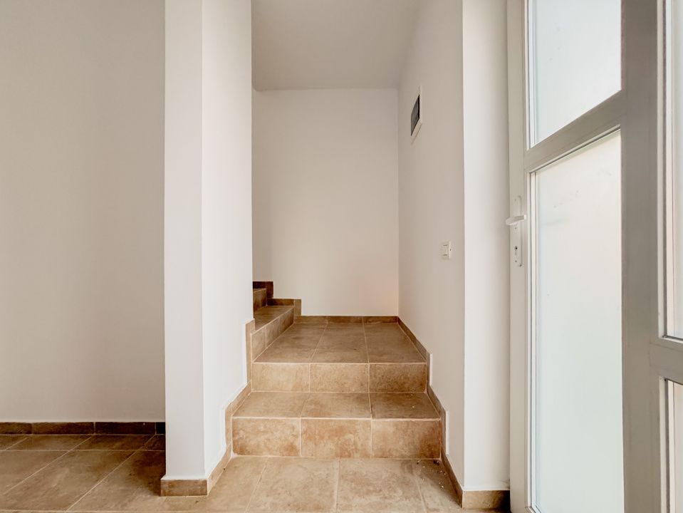 Vila duplex Săbăreni, 4 camere, 250 mp teren | 119.990€ TVA inclus – fotografia 13 din 22
