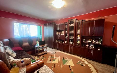 Apartament 3 camere, 69 mp utili, decomandat, parter - zona Soarelui