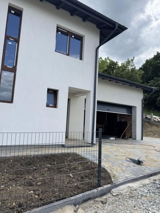 Casă unifamilială Dezmir, Cluj, 170mp utili 500mp teren – fotografia 1 din 7