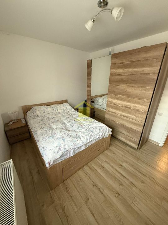 Apartament 3 camere decomandate, etaj 1, zona Sesul de Sus – fotografia 1 din 11