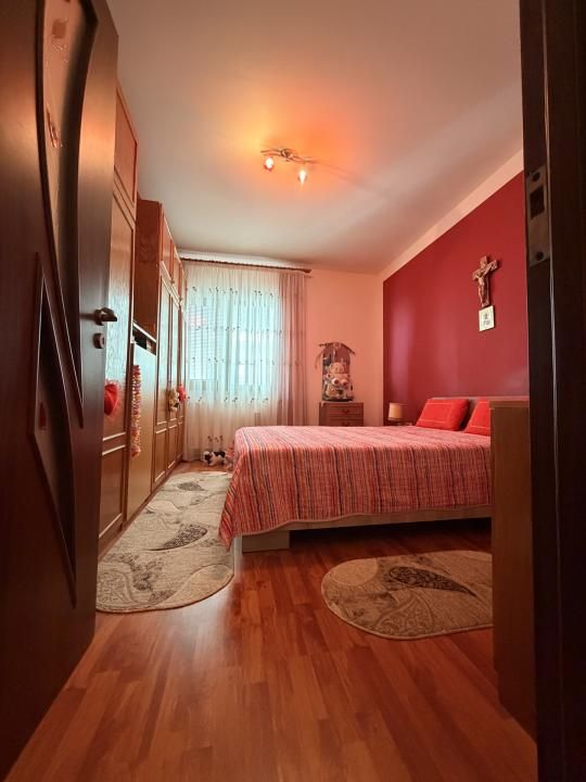 Apartament 2 camere, decomandat, 50 mp utili, etaj 2, loc de parcare - Giroc – fotografia 1 din 14