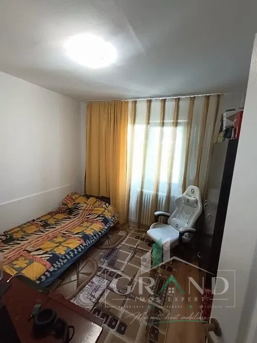 2 camere | Parter | Baie cu geam | Cămara | Mănăștur–Minerva | Str.Mehedinți – fotografia 3 din 4