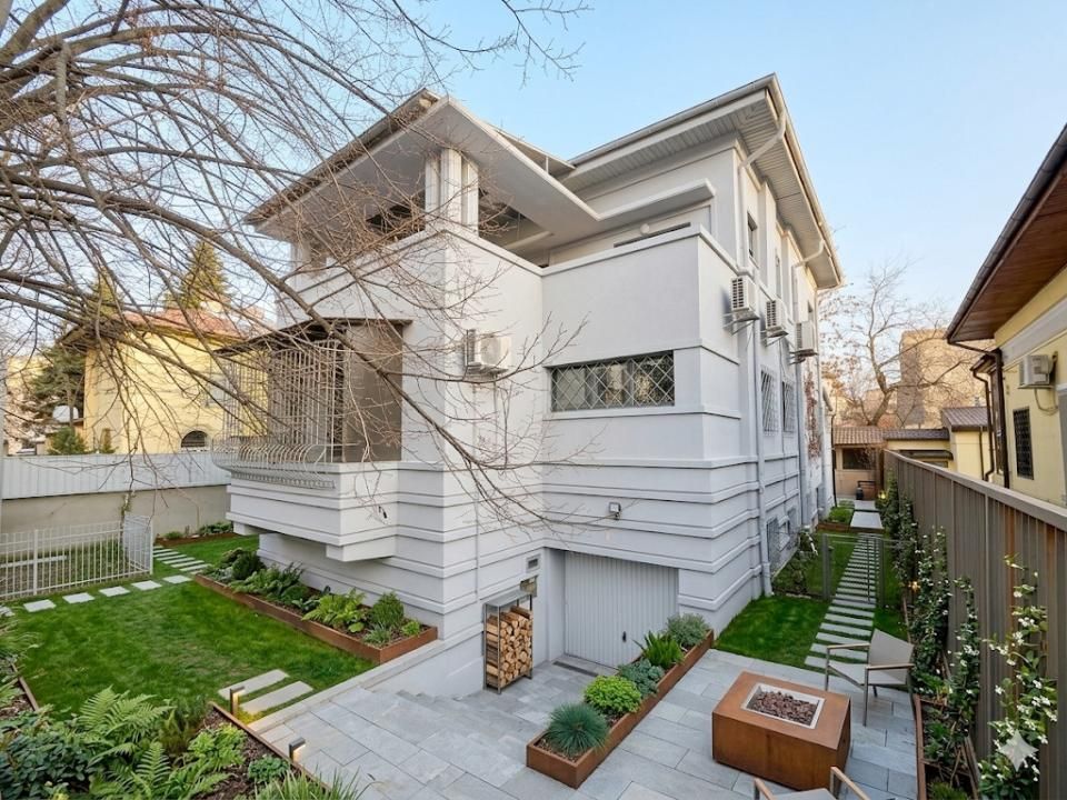 Interbelic Art Deco Villa 440 sqm + Land 566 sqm • Zona Domenii - Casin - 1 Mai – fotografia 10 din 15