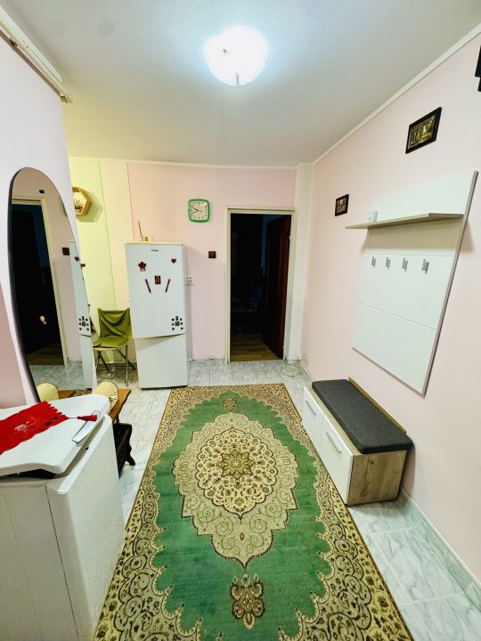 Apartament 2 camere, Decomandat, L.C.Babes, zona Calea Bucuresti – fotografia 4 din 9
