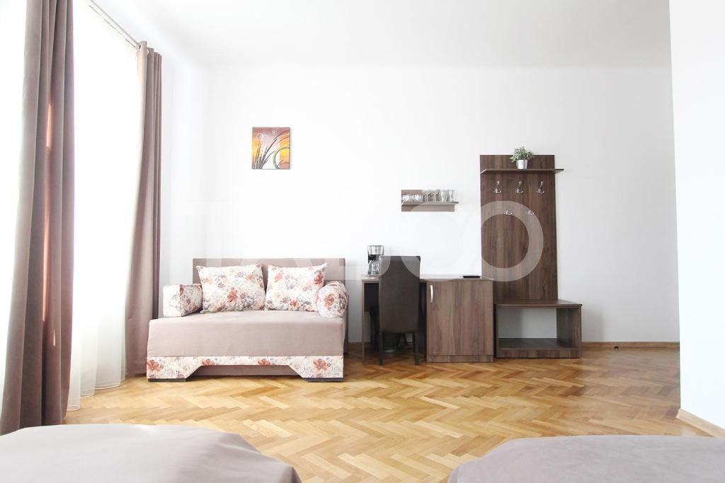 4 garsoniere pregatite pentru regim hotelier in Centrul Istoric Sibiu – fotografia 30 din 31