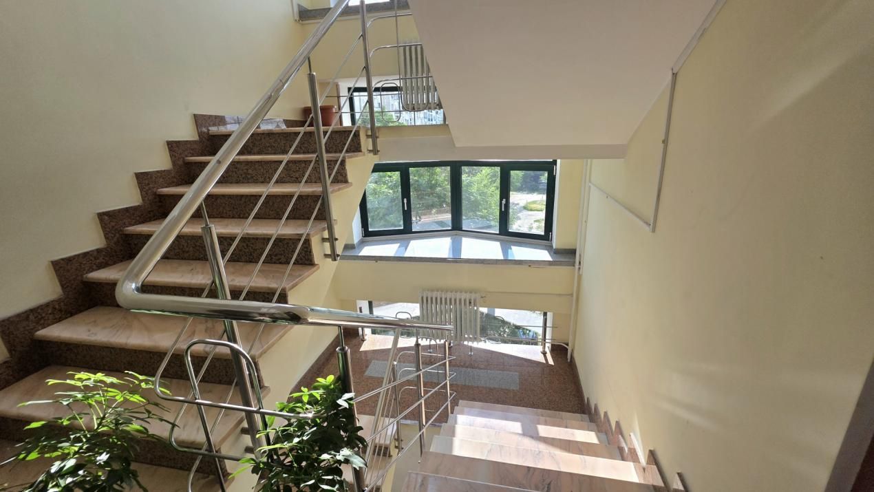 Piata Unirii - Fantani - 4 camere, decomandat, 98 mp – fotografia 9 din 21