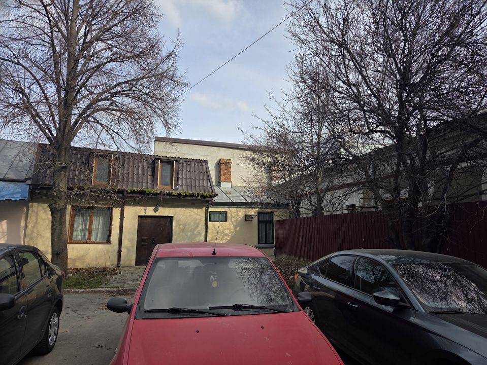 Casă istorică în inima Galațiului – fotografia 41 din 50